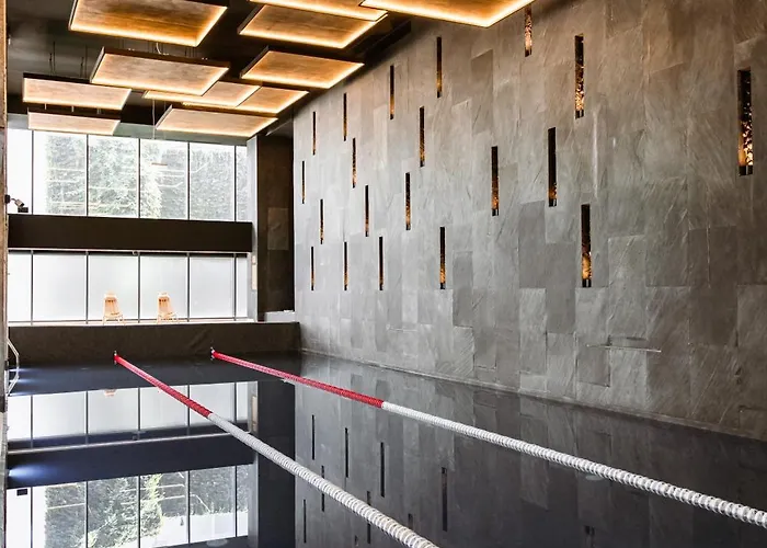 Matei Basarab Chic * בוקרשט