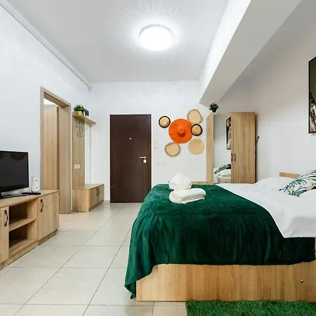 Matei Basarab Chic * Bükreş